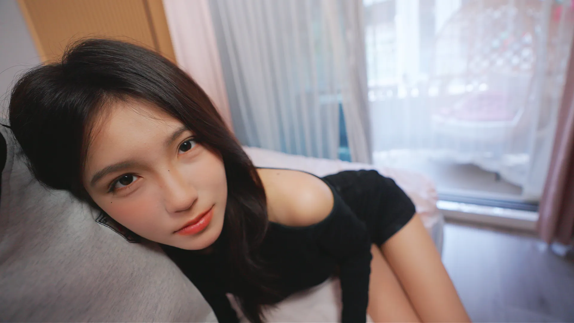 【PC游戏】美女你矜持一点 官方中文(18.6GB)